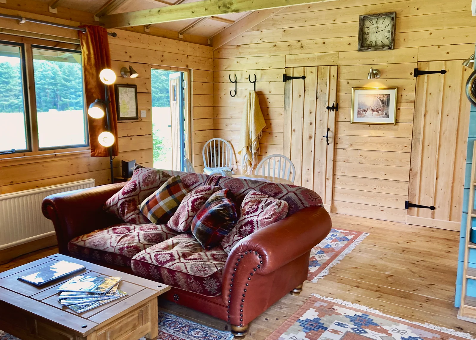 Wranglers Den - Comfortable Sofa & Dining Table